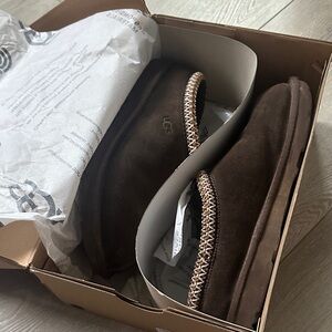 UGG Tasman’s Dusted Cacao